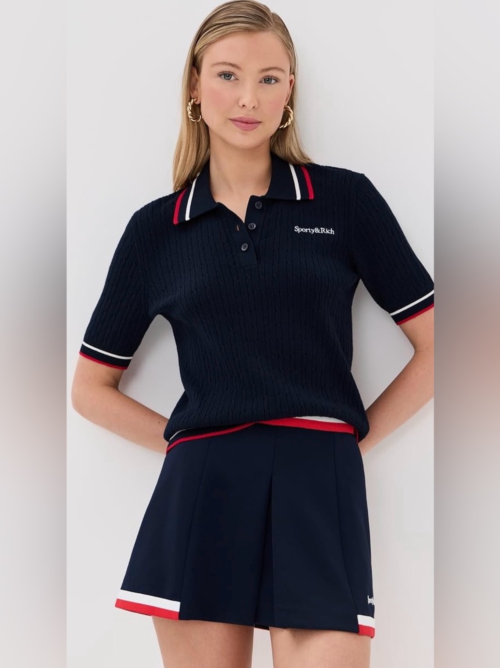2-Piece- SPORTY & RICH
Serif Logo Mila Polo Shirt in Navy/White/Bright Red
